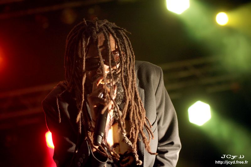 S JCyD 046821-Bob Wasa & Positive Roots Band