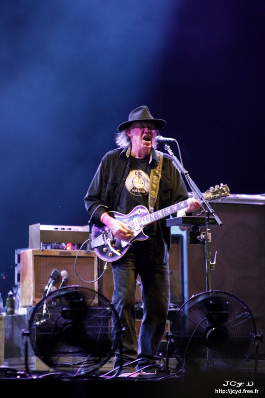 S JCyD 060599-Neil Young & Crazy Horse